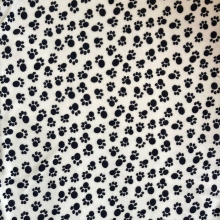 Paw print clothing shop
